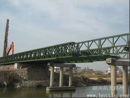 貝雷（léi）橋